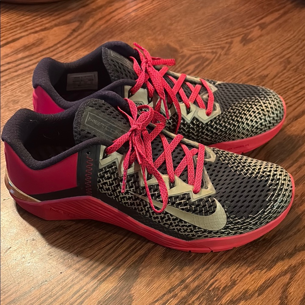 Nike Men’s Athletic Shoes - Black and Pink